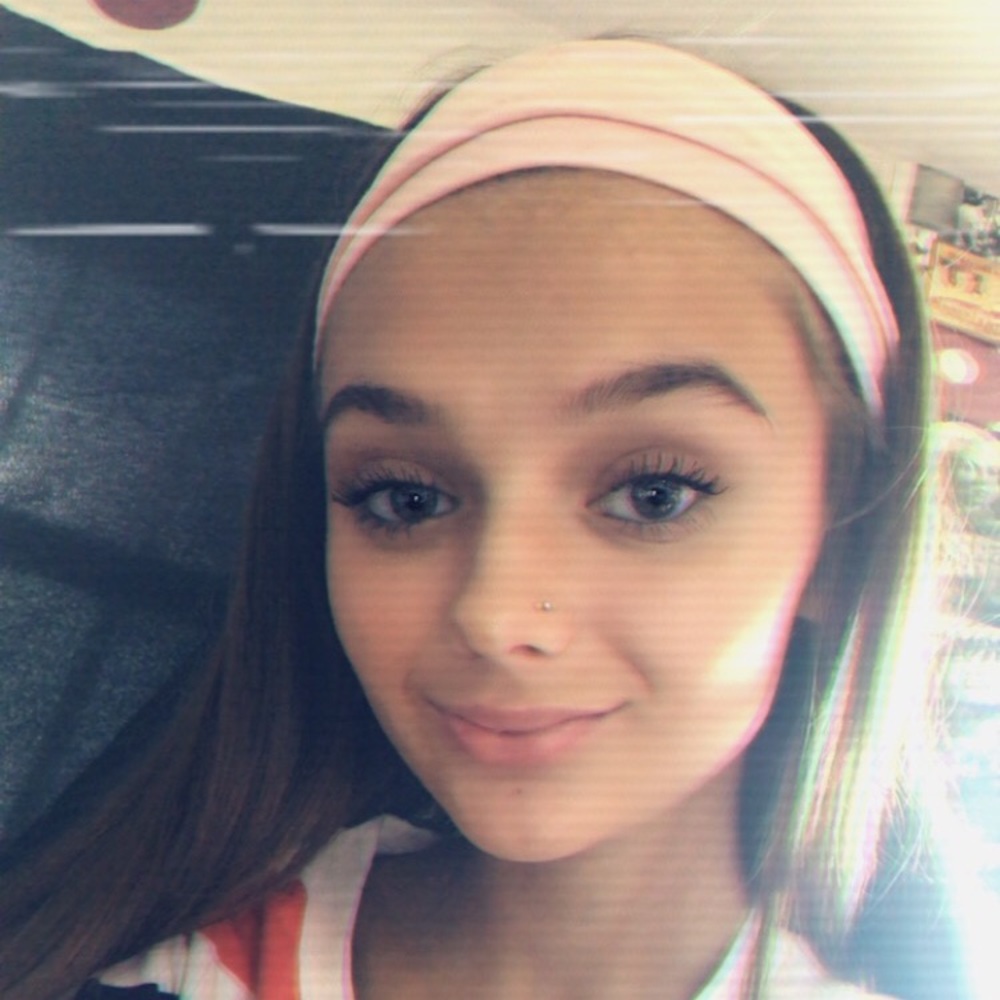 Meet your Posher, Reagan